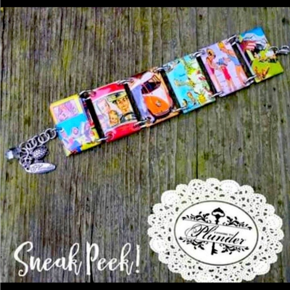 RARE!! Plunder Summer Retro Tile Bracelet